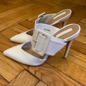 White FOREVER21 mules